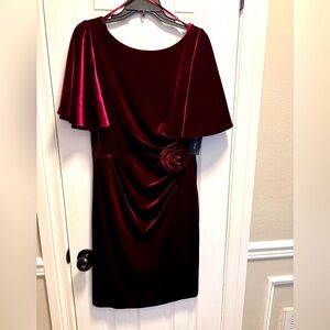 Jessica Howard Burgundy Midi Dress